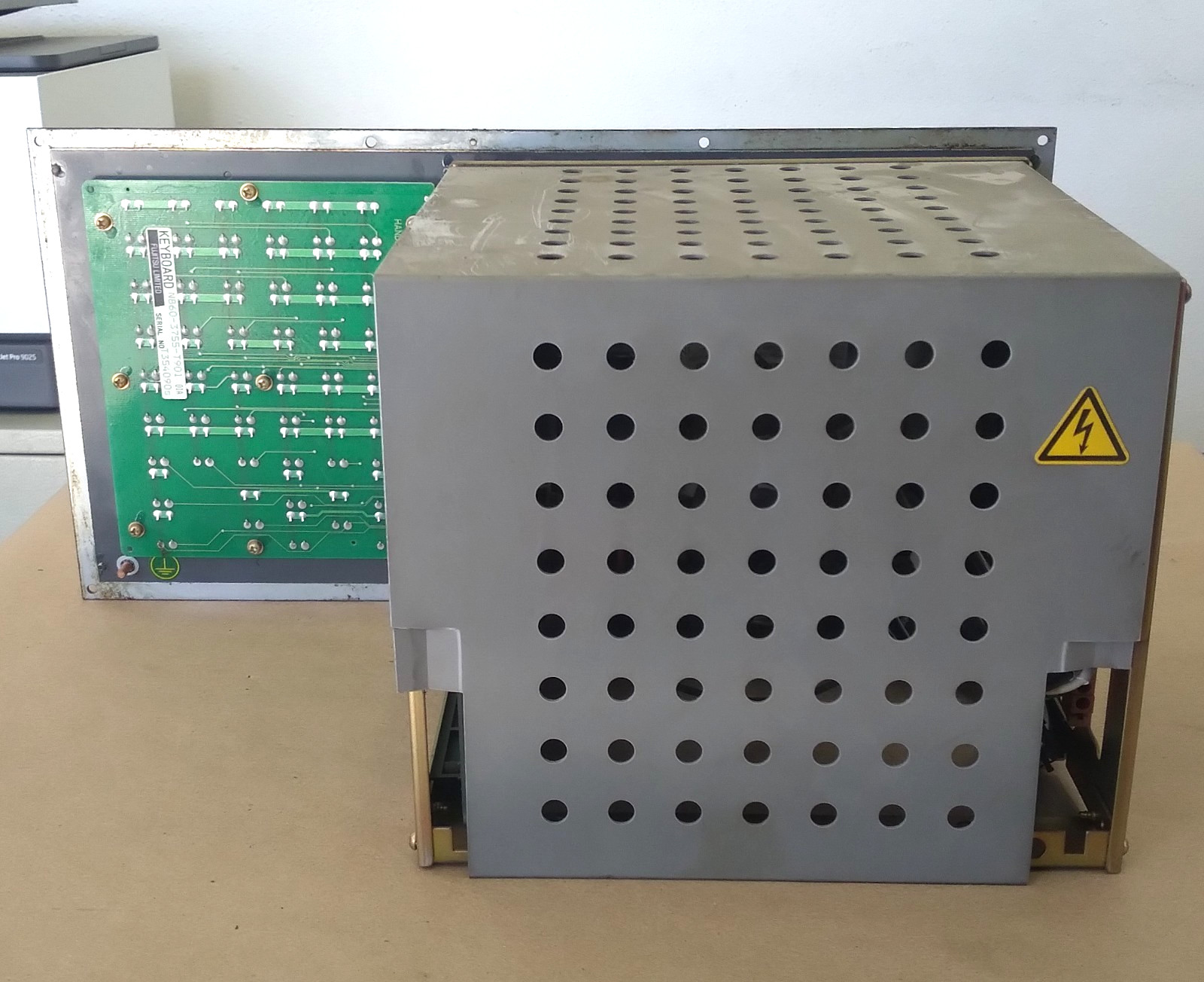 FANUC A61L-0001-0093 SERIES OI-TB CRT DISPLAY MODULE D9MM-11A, FROM KIA KIT 450