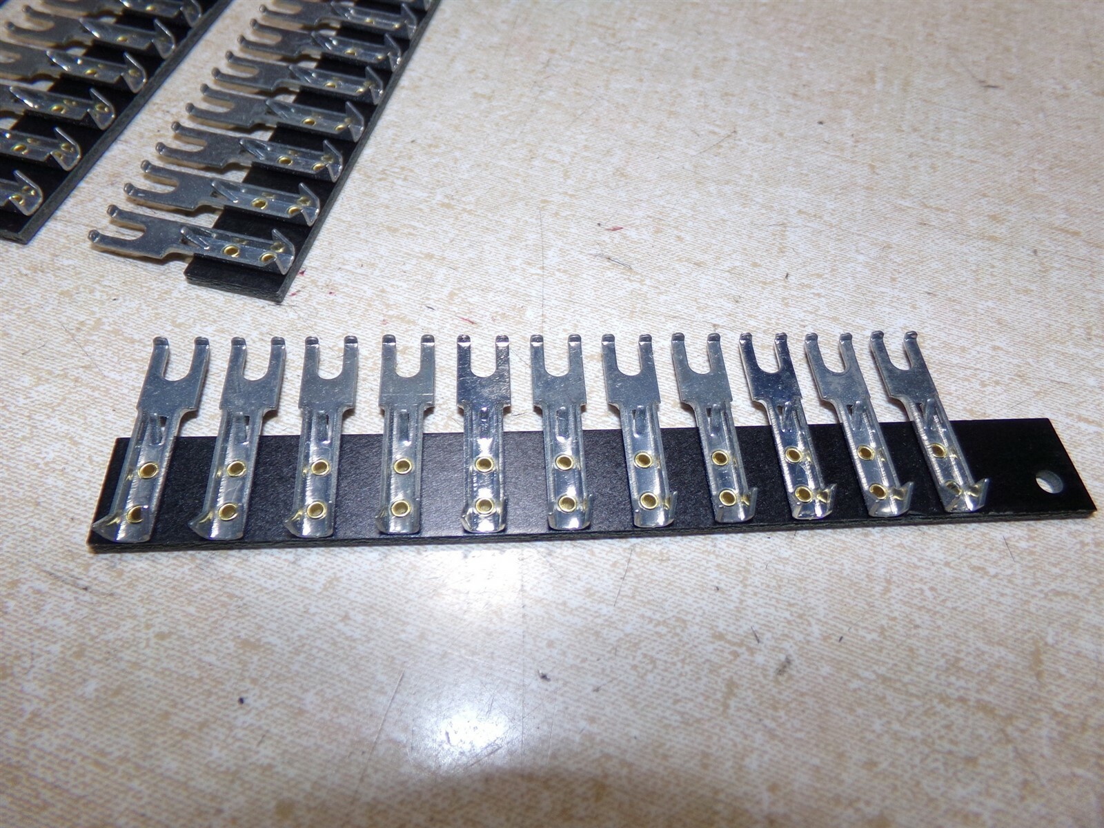 NEW 11-Position Fork Lug Jumper Terminal Strip, Lot of 10 *FREE SHIPPING*