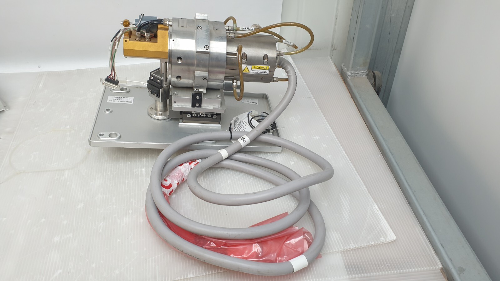 OXFORD INSTRUMENTS X-RAY TECHNOLOGY XTFGTBEDE 50kV, 1.0mA X-RAY ASSY