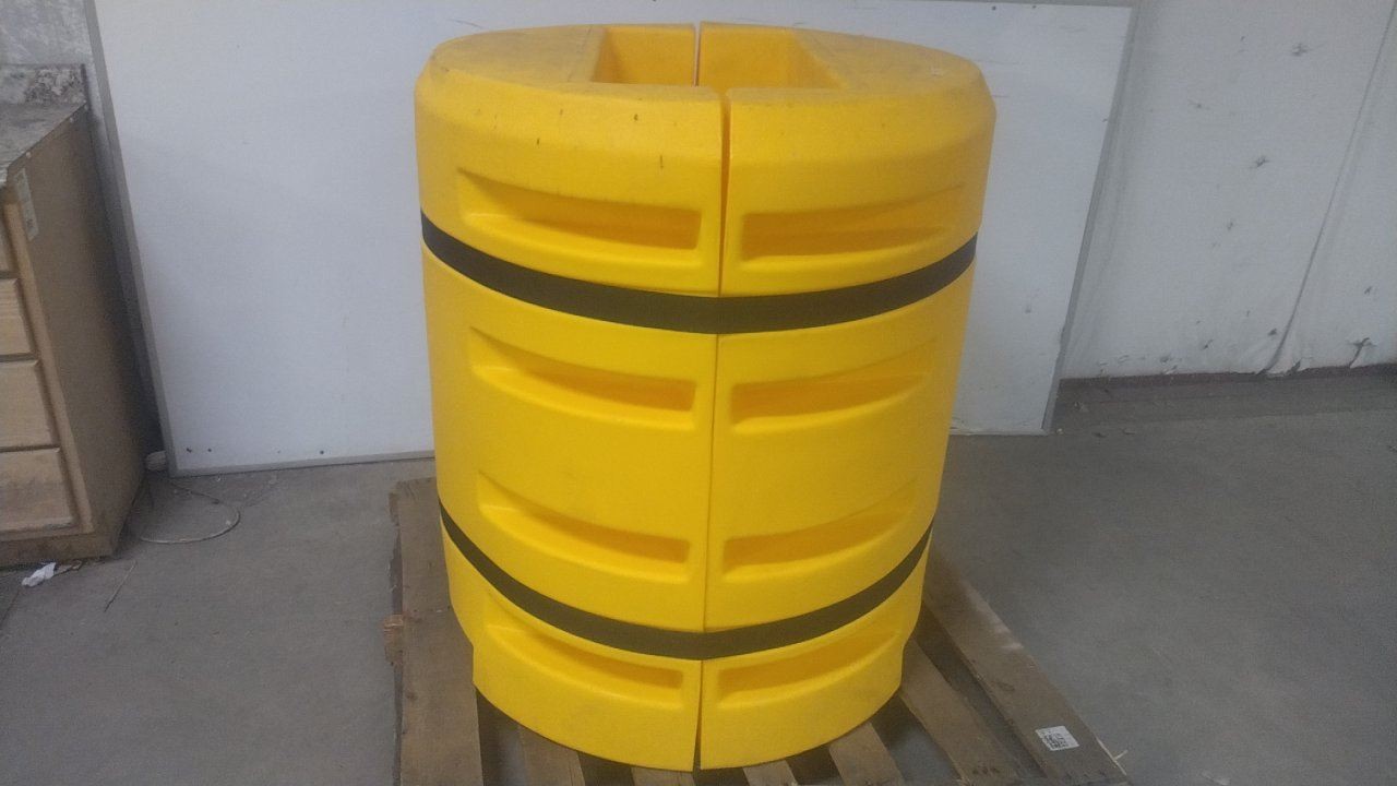 Sentry CS3842-12X24S 42 In Overall Height 38 In Overall Width Column Protector