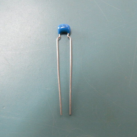 VISHAY/SPRAGUE 1C20Z5U104M050B Qty of 5 per Lot CAP CER .1UF 50V .2CTR RAD