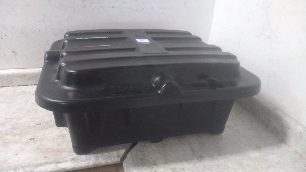 Grote 84-9665 22 x 20-1/2 x 9 In Inside Dimensions Black Battery Box