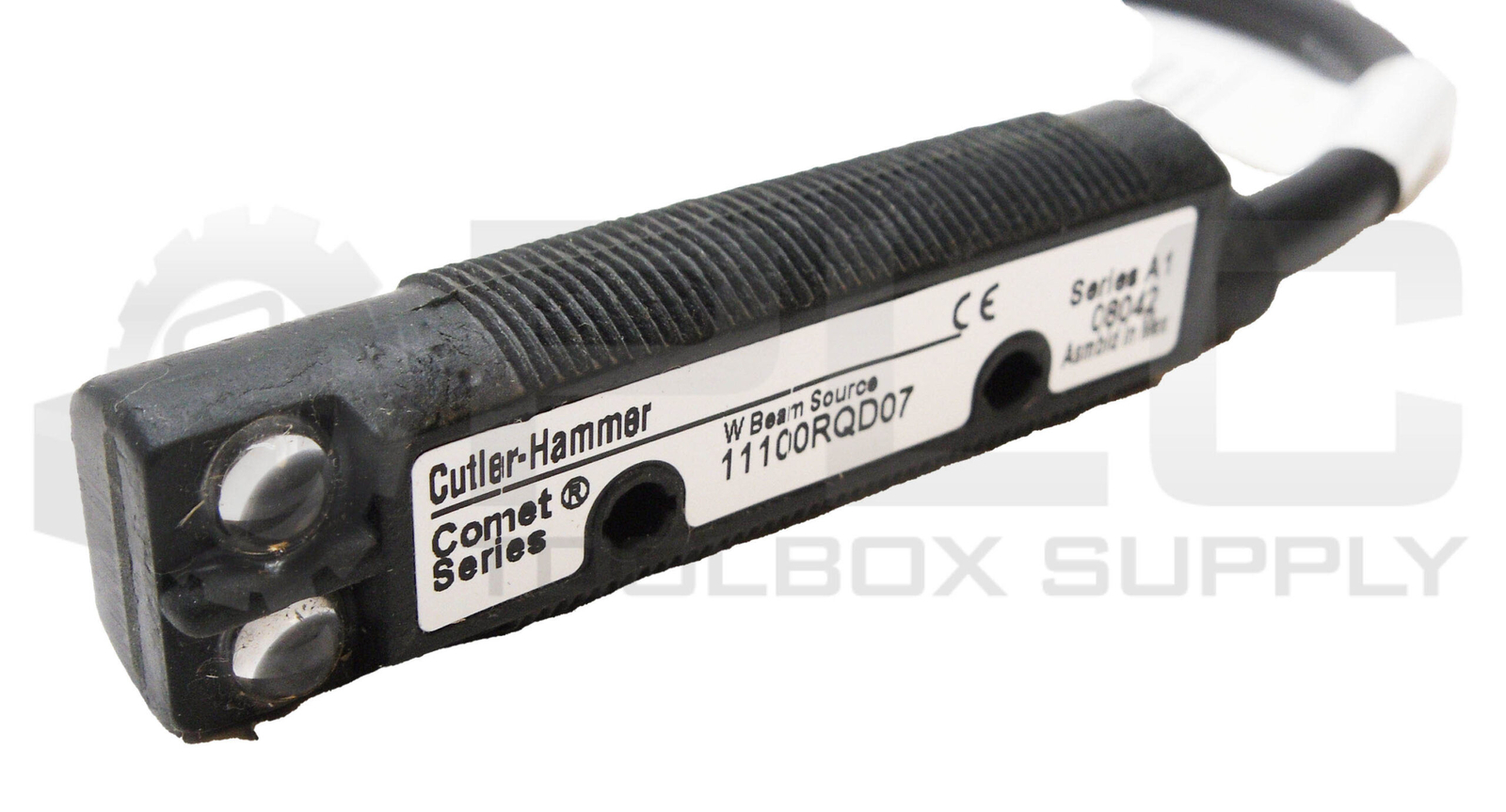 NEW CUTLER HAMMER 11100RQD07 /A1 PHOTOELECTRIC SENSOR 10-30VDC 1W