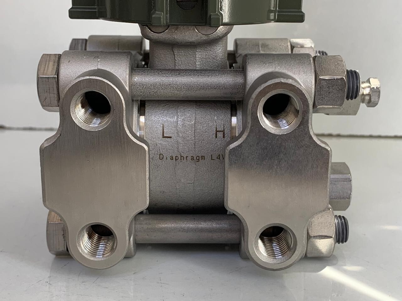 Yokogawa / Transmitter / EJA430A / S1 / MWP 30 BAR, CAL. RNG 0-30 BAR