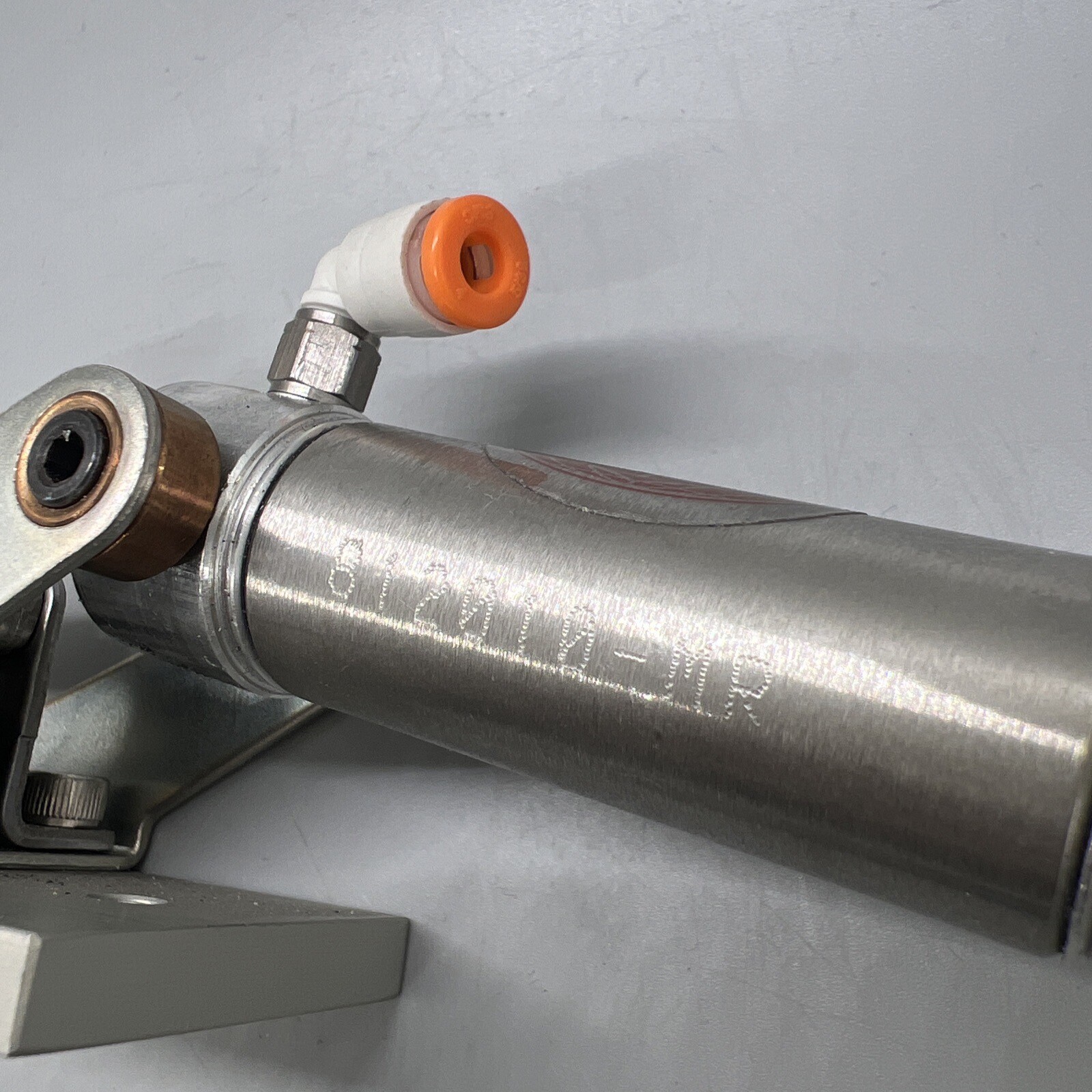 Swing Pneumatic Toggle Clamp De Sta Co 812-U / 812010 MR Hardware Cl169
