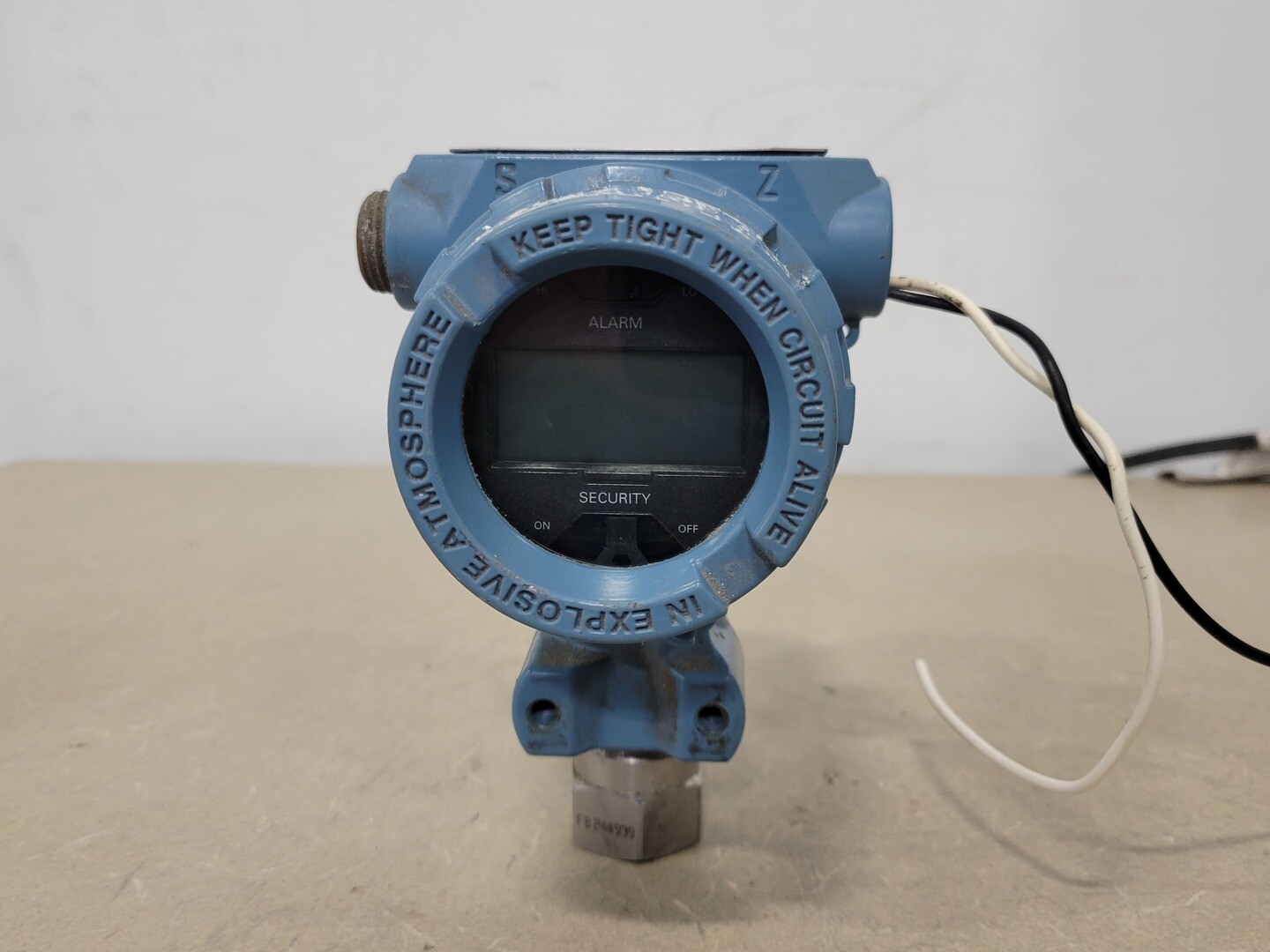 FISHER-ROSEMOUNT 3-15 PSIG Absolute and Gage Pressure Transmitter 2088 G2S22A1M5