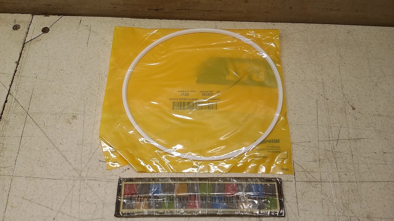 NOS CAT Caterpillar Packing Retainer Seal 7D8226 7D-8226 5330-01-095-2001