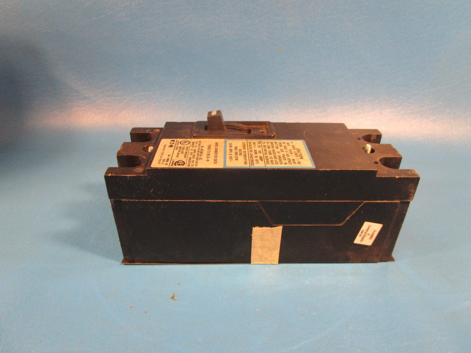 Eaton CHH2100H2X, Molded Case Breakers (MCCBs) CHH 2P 100A 240V 50/60Hz 1Ph