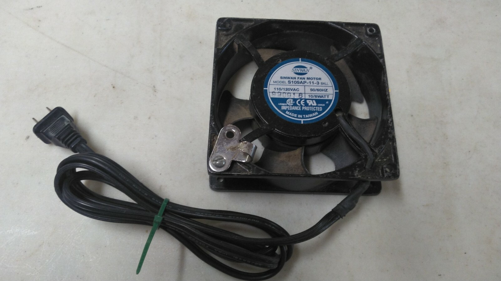 Sinwan Fan Motor Model: S109AP-11-3 Ball 110/120VAC