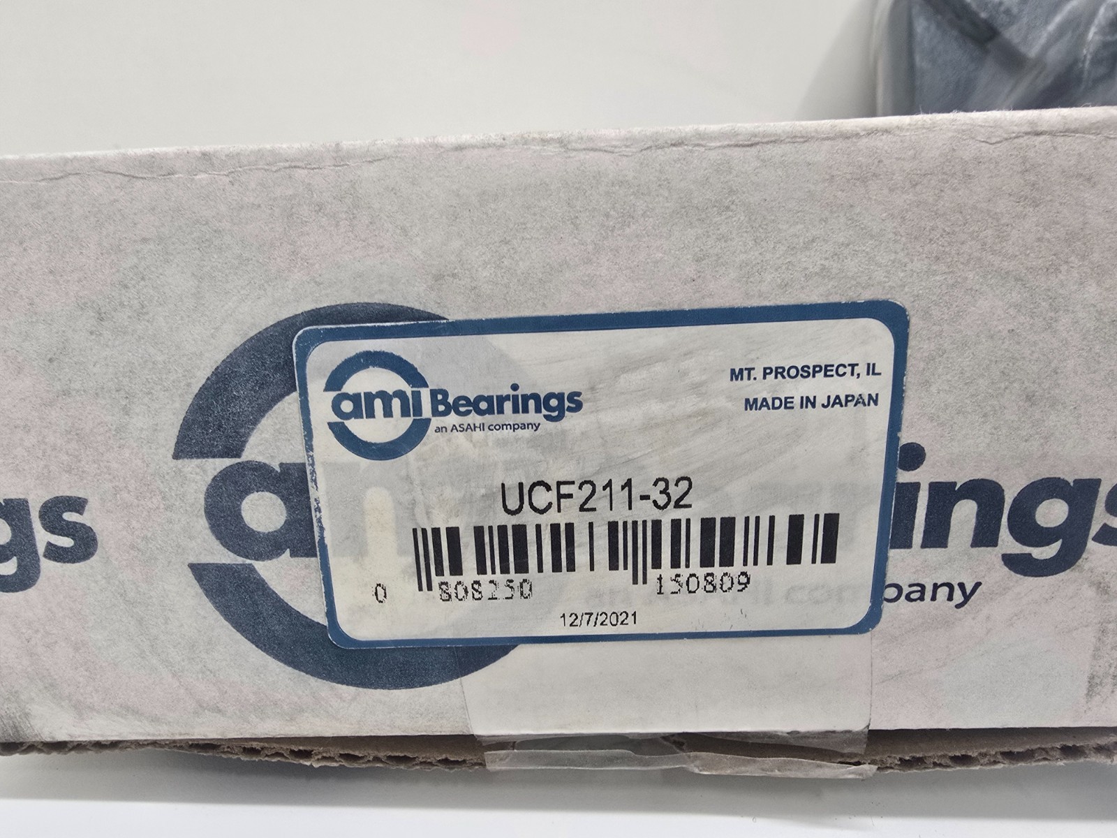 NEW IN BOX! AMI BEARINGS 4 BOLT FLANGE BEARING UCF211-32