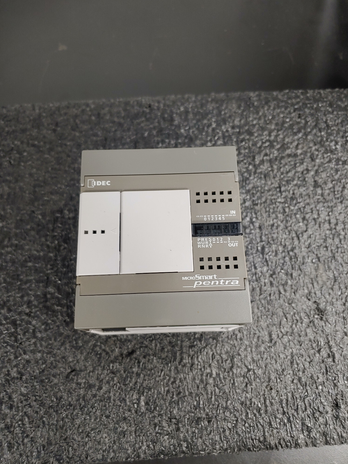 IDEC FC5A-C10R2 MicroSmart Pentra PLC CPU