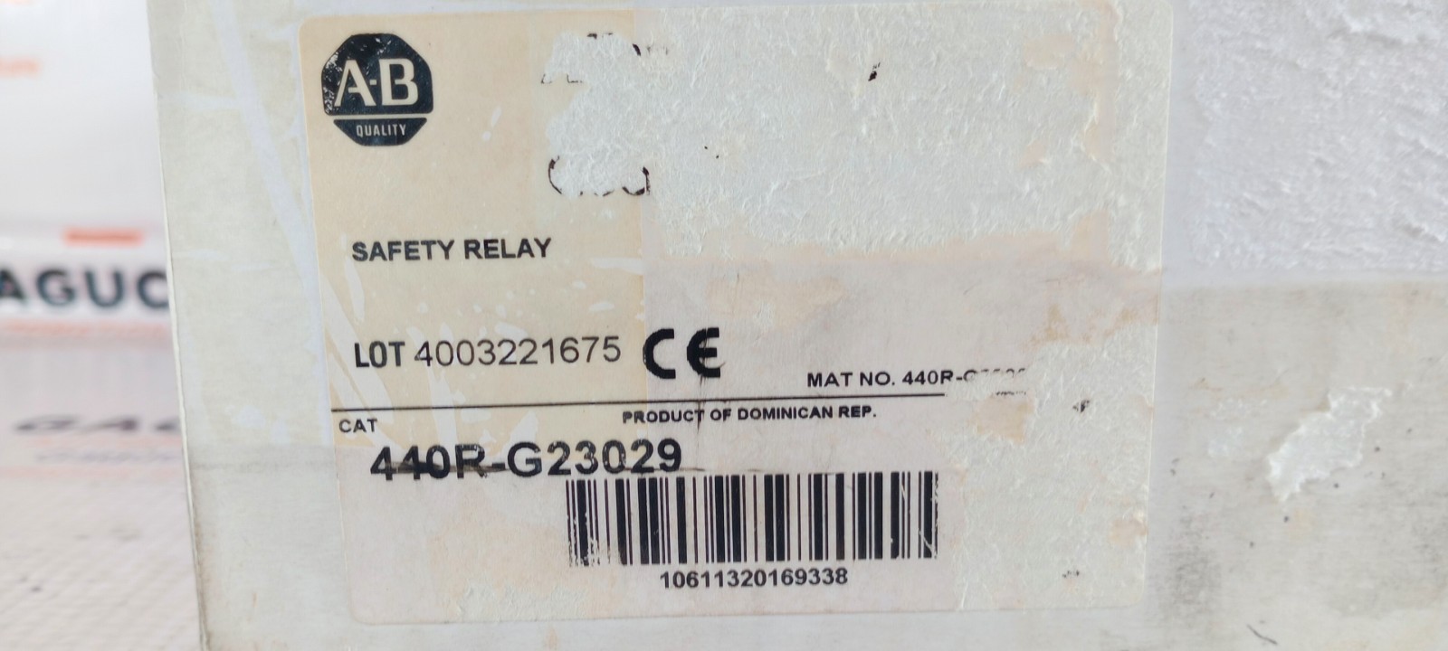 SURPLUS ALLEN-BRADLEY 440R-G23029 SER.A 24V AC DC SAFETY RELAY RELAY