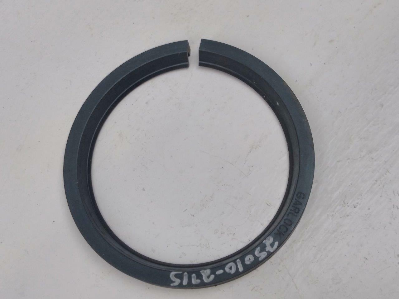 Garlock Klozure 25010-2715 Oil Seal