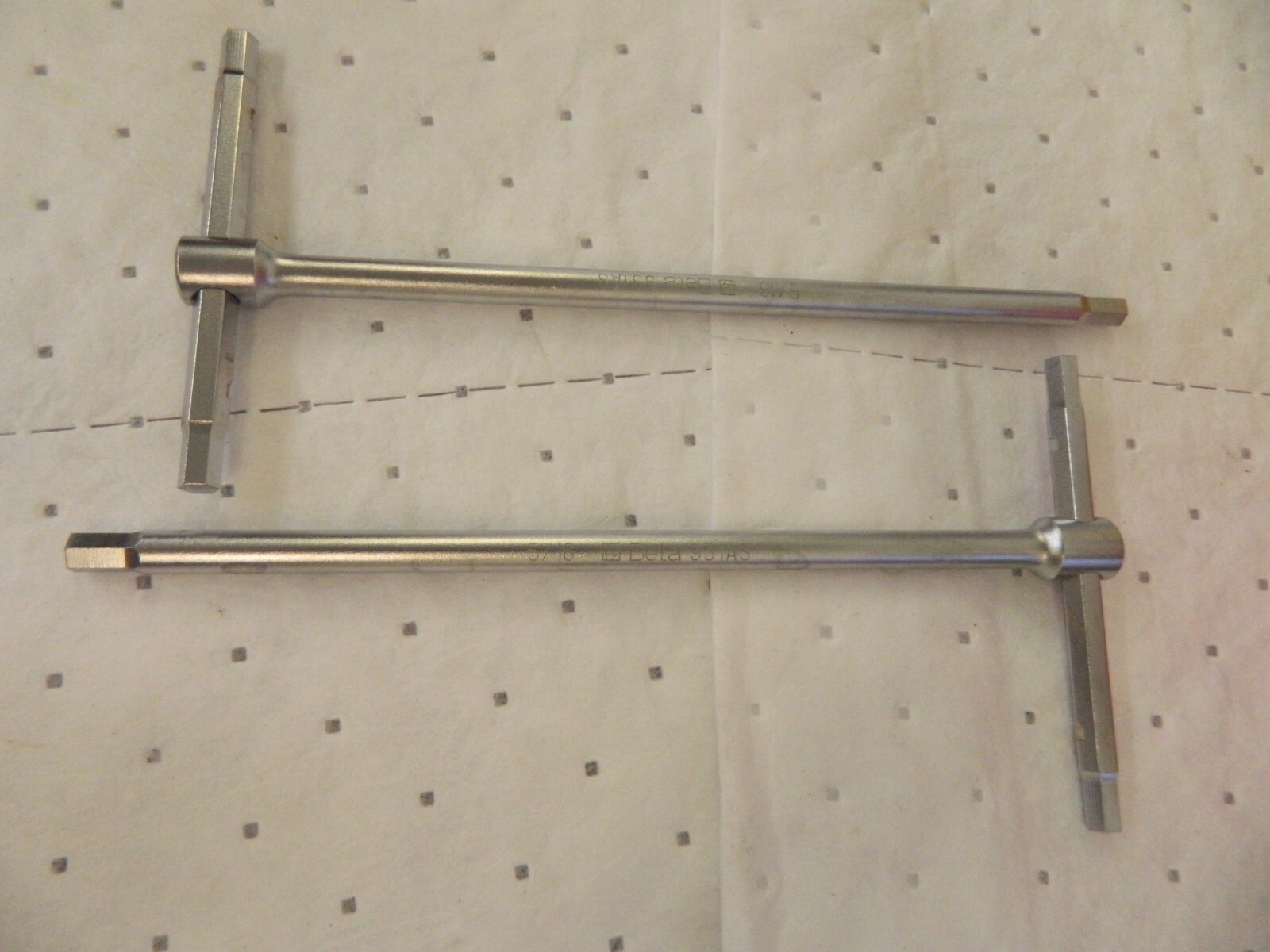 BETA Hex Keys qty 2: 1/8″ Hex, Hex End, Sliding T-Handle 009510752