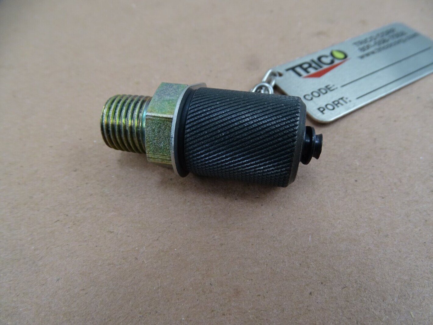 Trico Sample Port Adapter , 36101