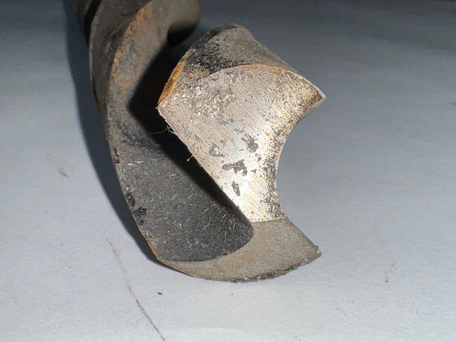 LSI MORSE TAPER DRILL BIT MT4 1-11/32″ CUT 9″ LOC 14-1/2″ OAL