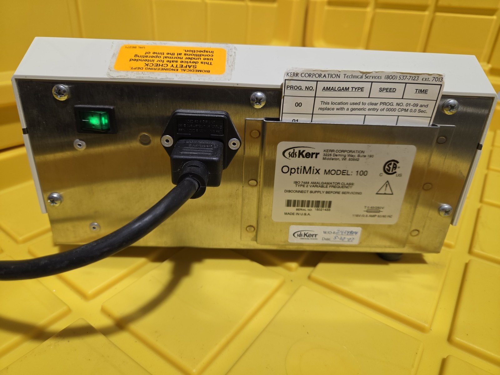 SDS KERR Demetron OptiMix 100 Dental Amalgamator Digital Mixing System