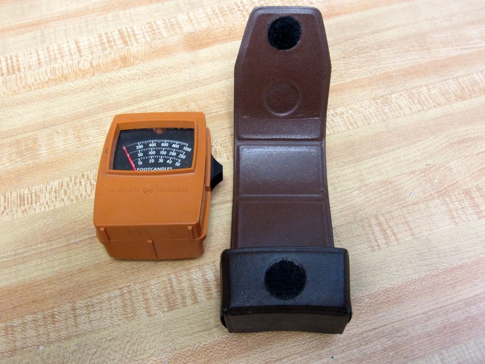 General Electric Type 214 Light Meter W/Case GE