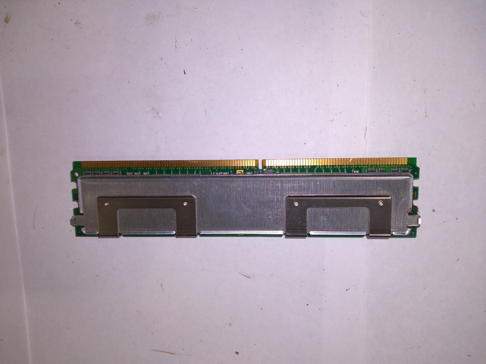 HYS72T128420HFA-3S-B 1GB 2RX8 PC2-5300F-555-11-B0