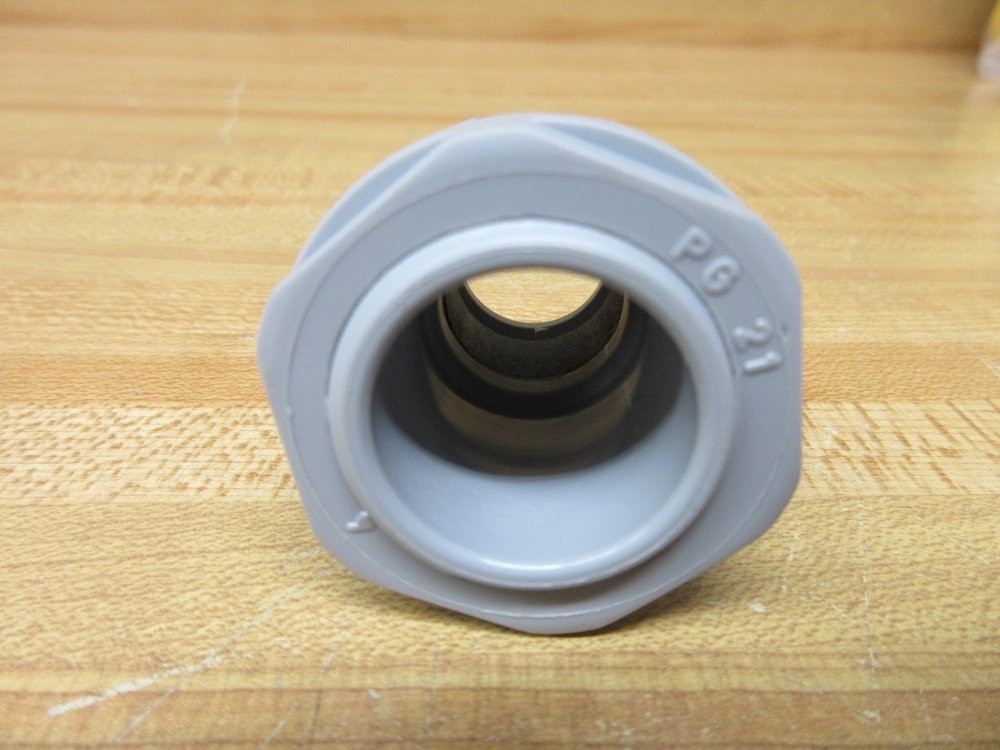 Lapp USA S1121 Skintop Cable Gland PG21 (Pack of 12)