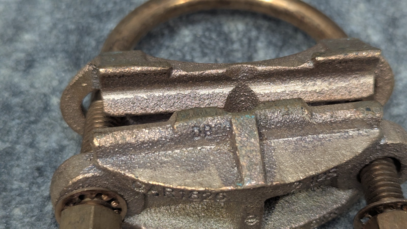 🔥New🔥 BURNDY GAR1826 – Mechanical Grounding Connector, Cable to Rod or Pipe