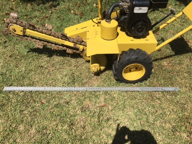 Ditch Witch Ditchwitch C77 trencher, used, good condition
