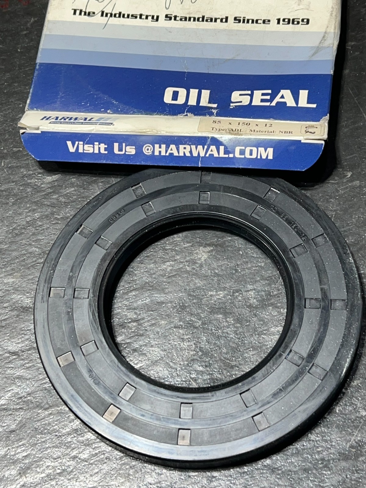 adl 85x150x12 seal nos poor packaging tc8515012 05519