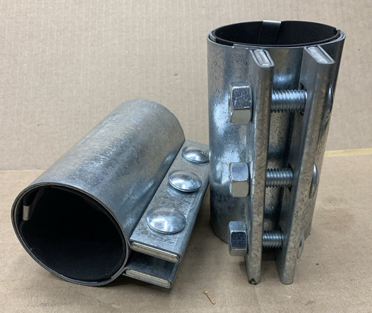 MORRIS 2-1/2-3C COMPRESSION COUPLING 72.8MMOD FITS 2.870 OD (SET OF 2) *NEW*