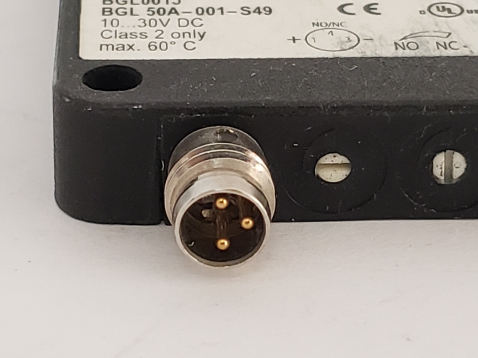 BALLUFF BGL50A-001-S49 FORKED SENSOR PNP NO/NC 10-30V DC (BL001J)