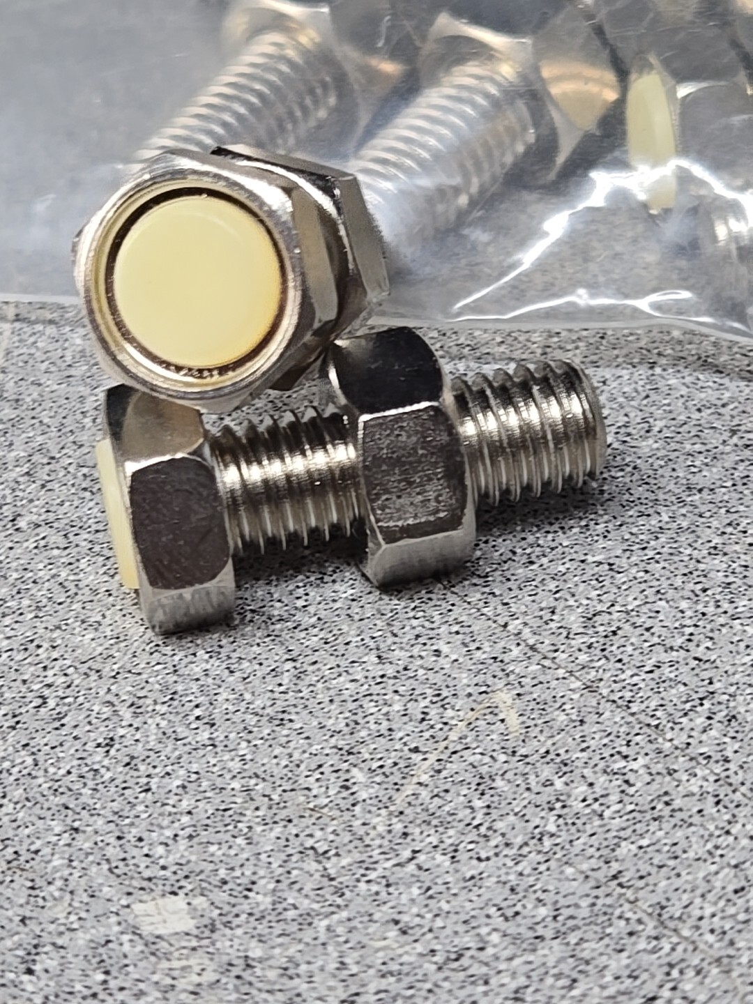 2pcs – MISUMI UST8-25 Stopper Bolt W/ Bumper 4137 Alloy M8-1.25x25mm (1F1)