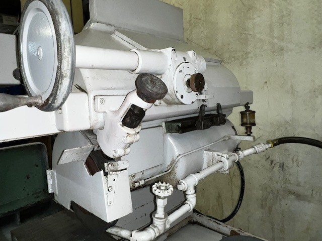 THOMPSON SURFACE GRINDER MANUAL MODEL B 8″ X 24″ SIZE 10″ STANDARD WHEEL