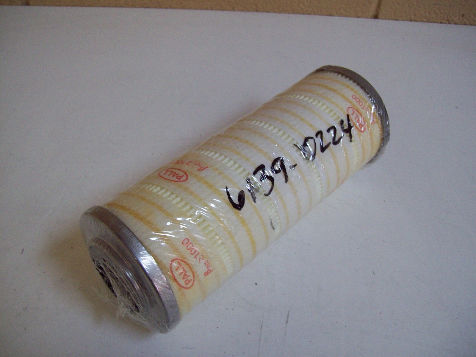 PALL HC9600FKN8H FILTER ELEMENT 1000 – NNP – FREE SHIPPING