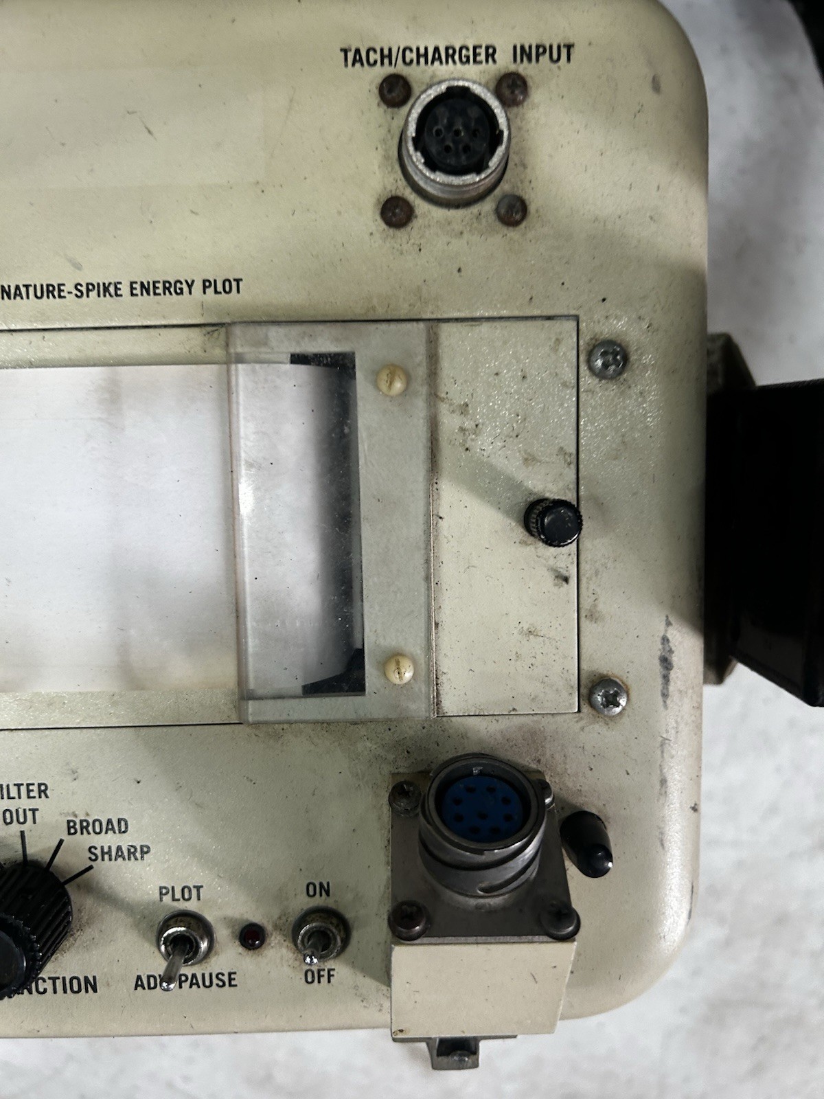 IRD Mechanalysis Model 820 Vibration Spike Energy Analyzer Free Shipping