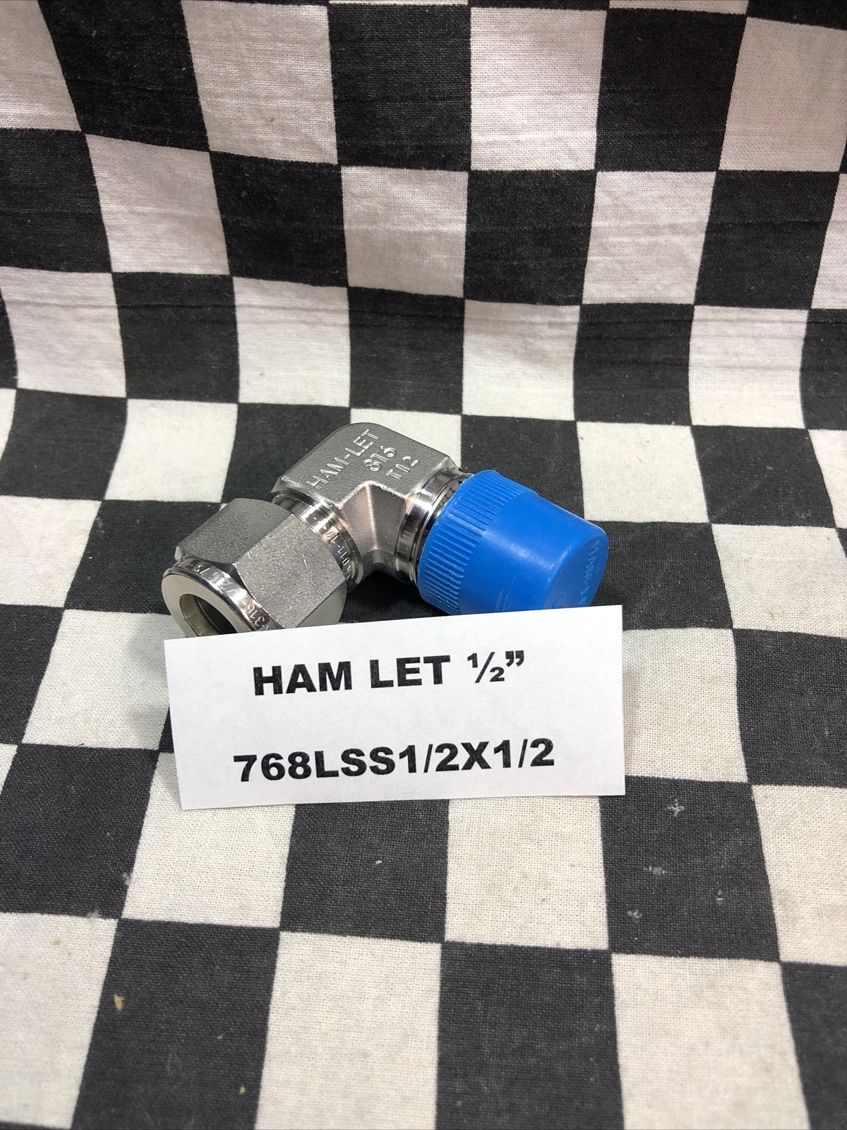 Lot Of 8 Swagelok SS-810-2-4 (2X), SS-810-2-8 (4X) HAM-LET 768LSS1/2X1/2