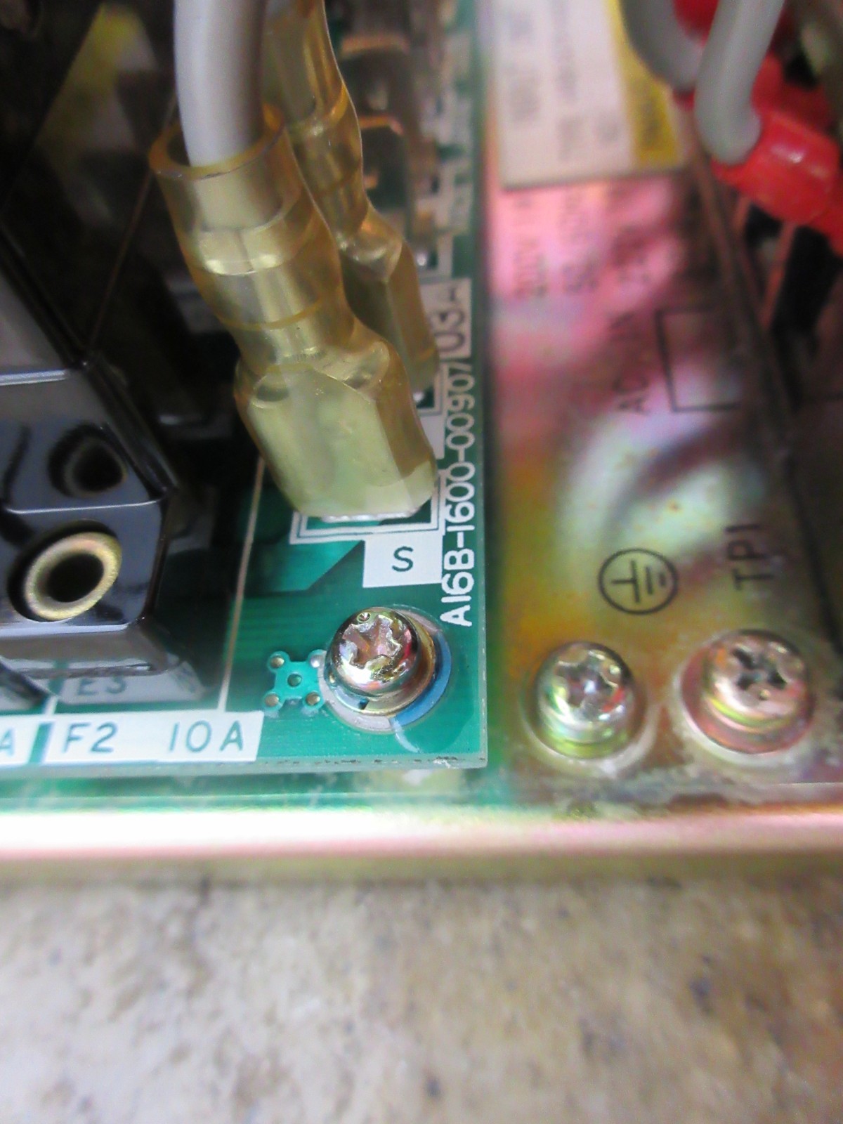 FANUC INPUT UNIT A14B-0076-B001-01 A16B-1600 0090