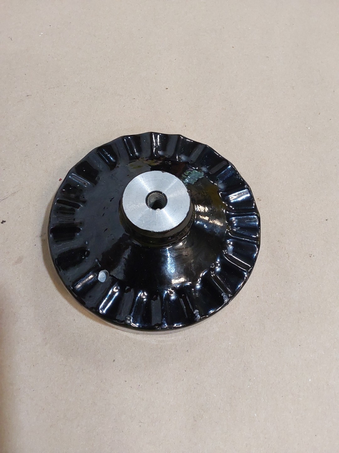 HANDWHEEL CRANK 5″ 3/8 Hole