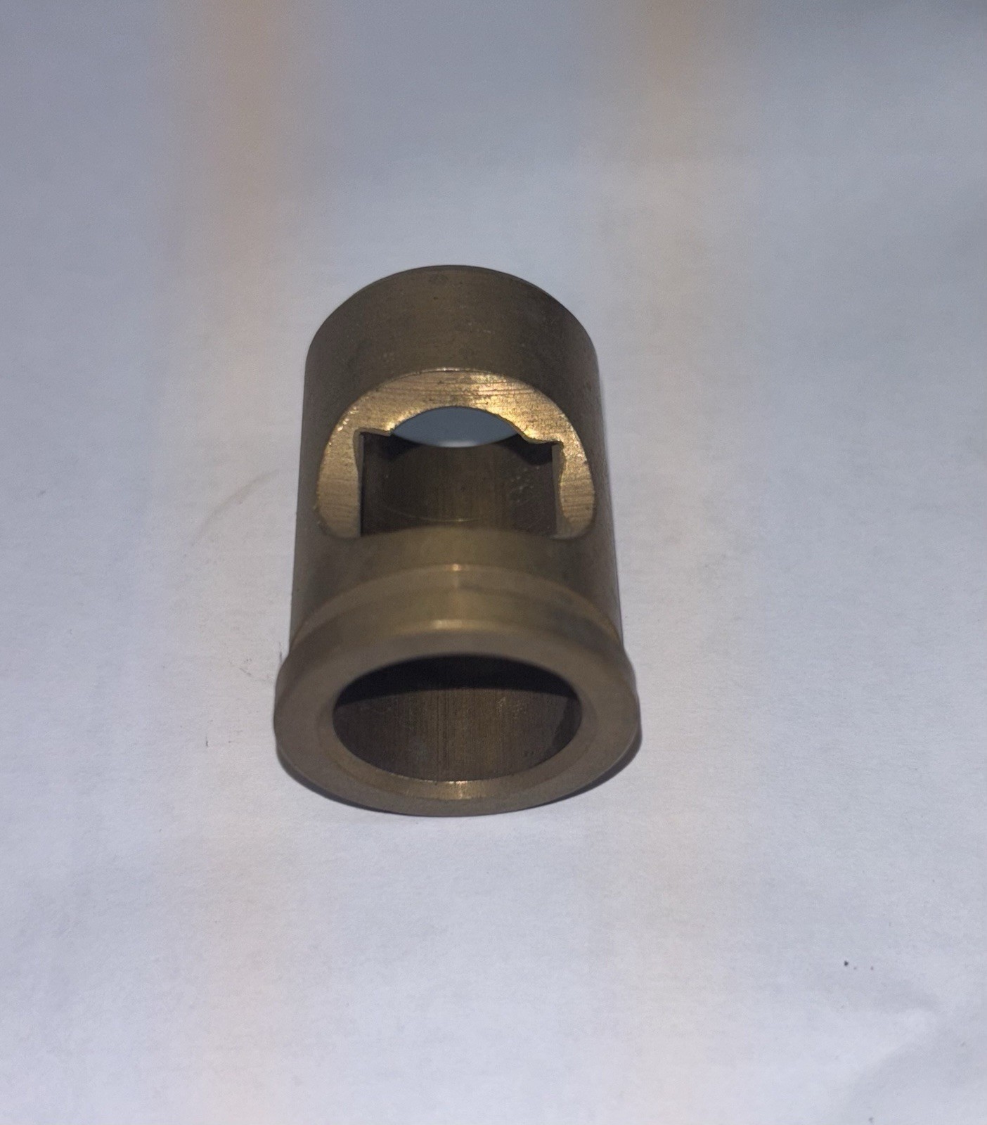 Bunting Sleeve Bearing EL 55 EM 68 WS3220, Bore 11/16”, OD 15/16”, L 1-3/8”