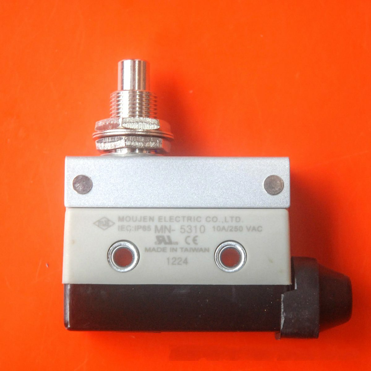 1PCS New For Moujen MN5310 Micro Limit Switch 10A/250V