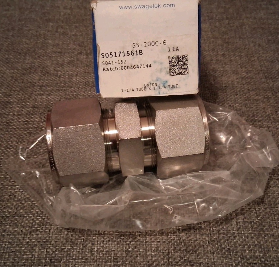 SWAGELOK SS-2000-6, SS20006, UNION 1 1/4″ x 1 1/4″
