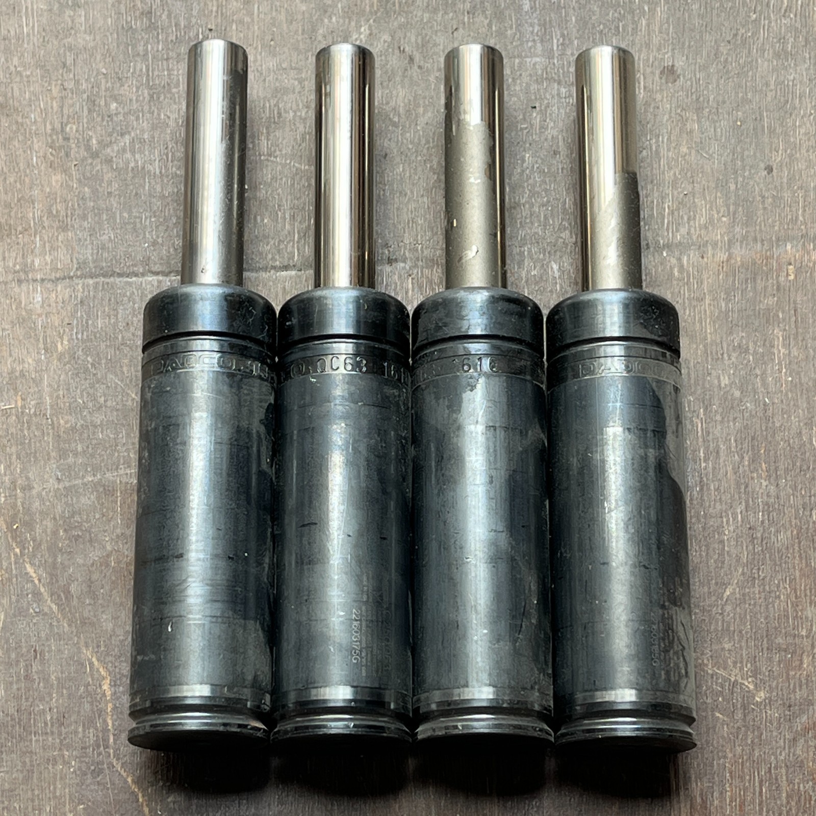 DADCO QC63 1616 NITROGEN GAS SPRING C.250.063 Made in USA – set of 4