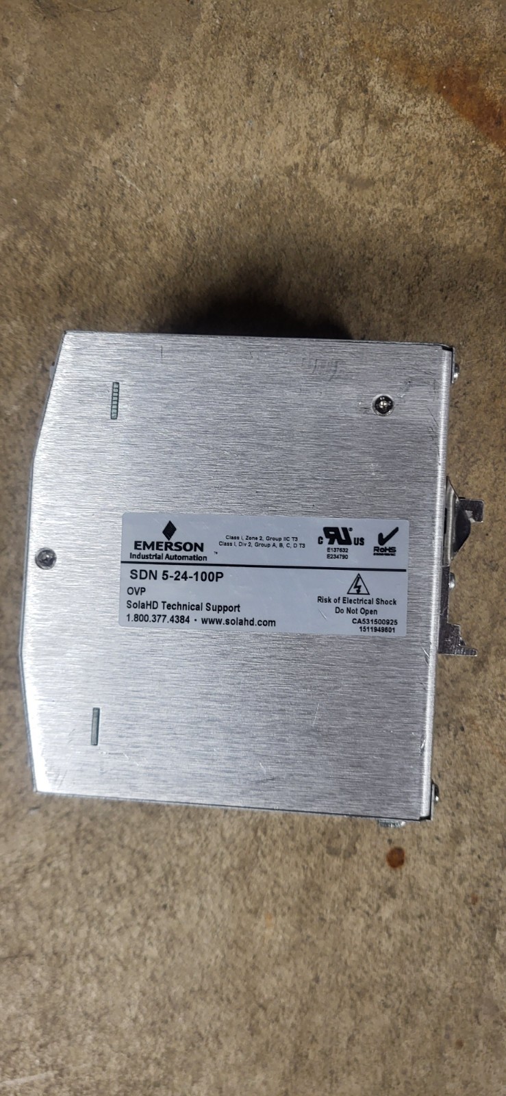 Allen-Bradley 22F-B2P5N103 AC Drive 0.5HP 0.4kW 240V 3PH in/Out & Power Supply.