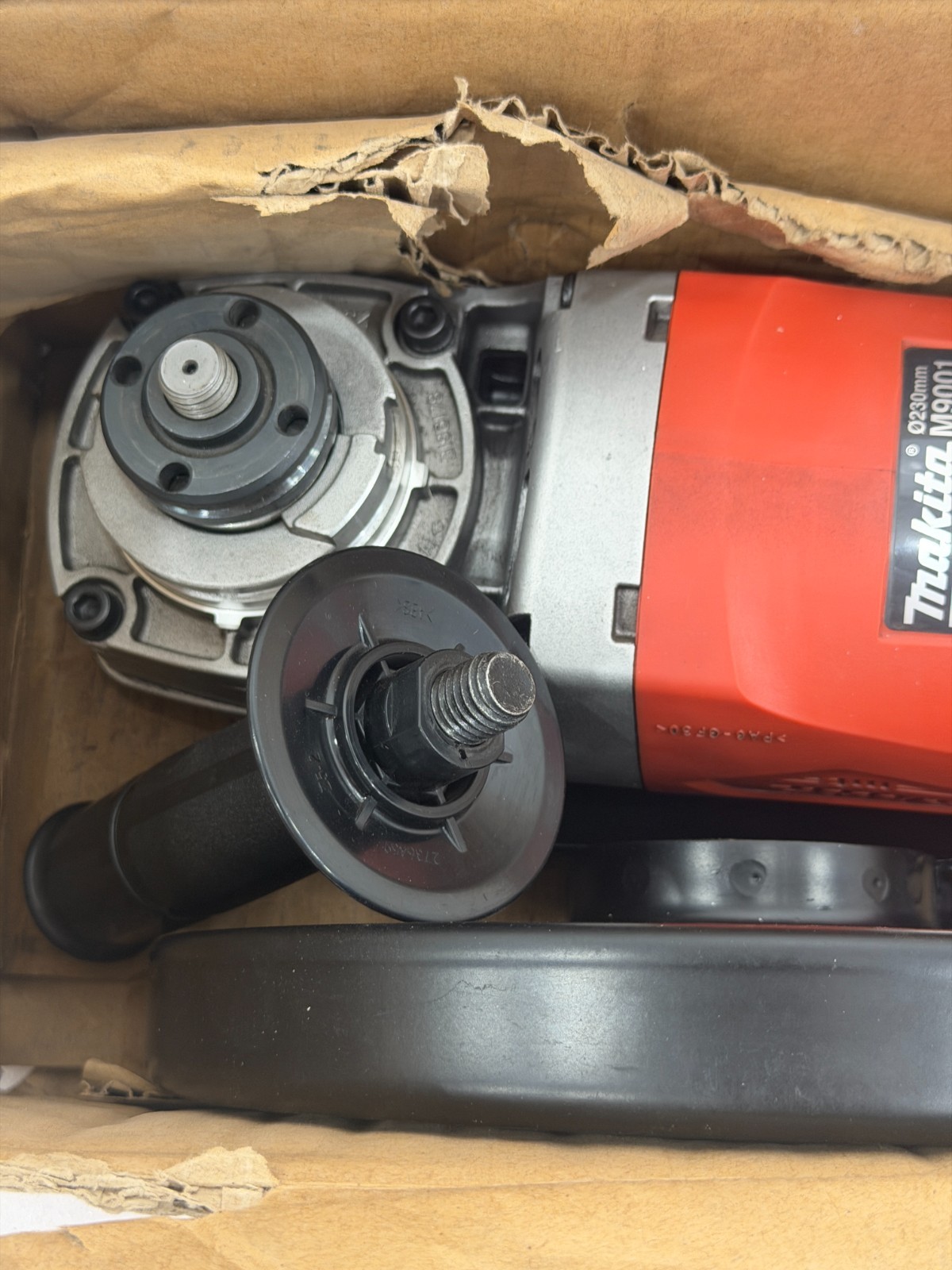 NEW MAKITA MT M9001 230MM 9 IN ANGLE GRINDER 2000W 6600 RPM 240V FASTSHIP FEDEX