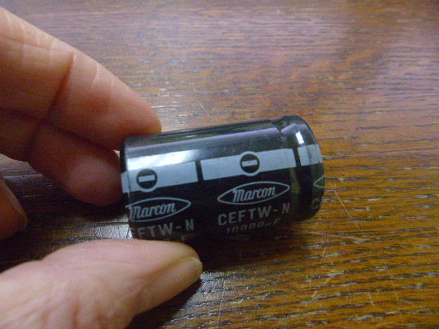 Marcon CEFTW1C103N Qty of 4 per Lot 10000uf 16v Snap-In 40x25mm 85 deg. Marc