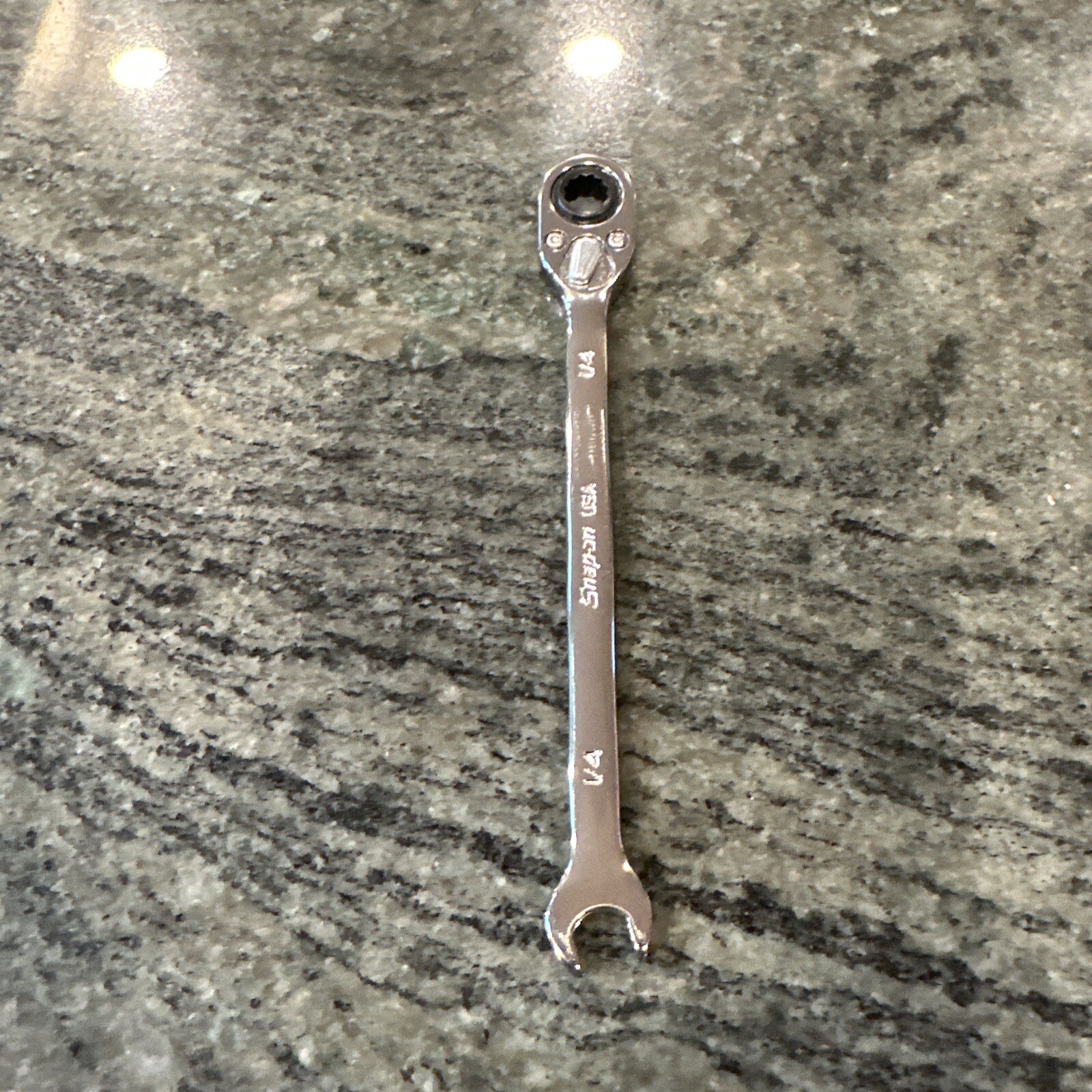 Snap On soxrr8a 1/4 ratcheting reversible flank drive plus wrench