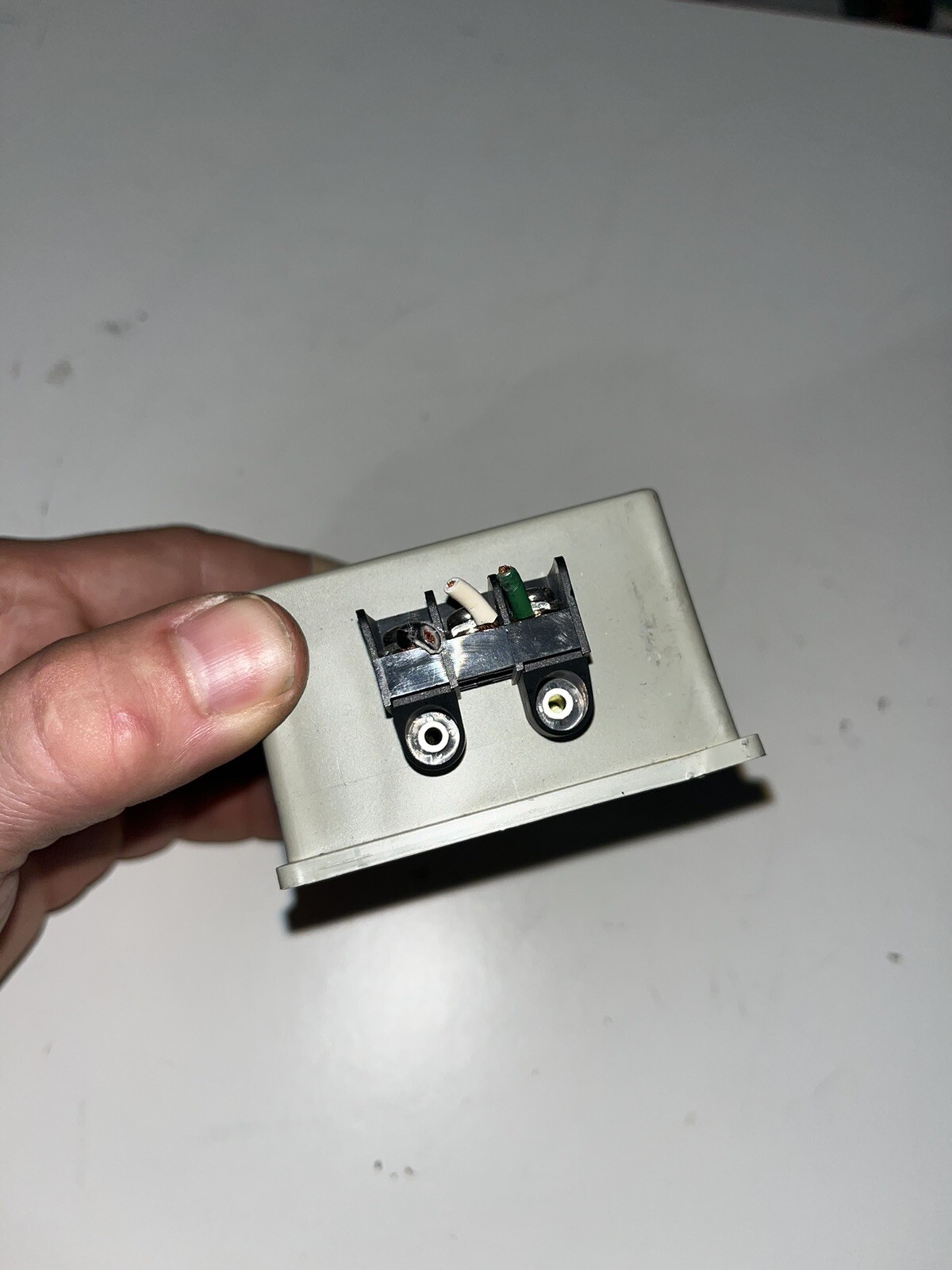 EMERSON IC+102 POWER FILTER Used Fast Shipping