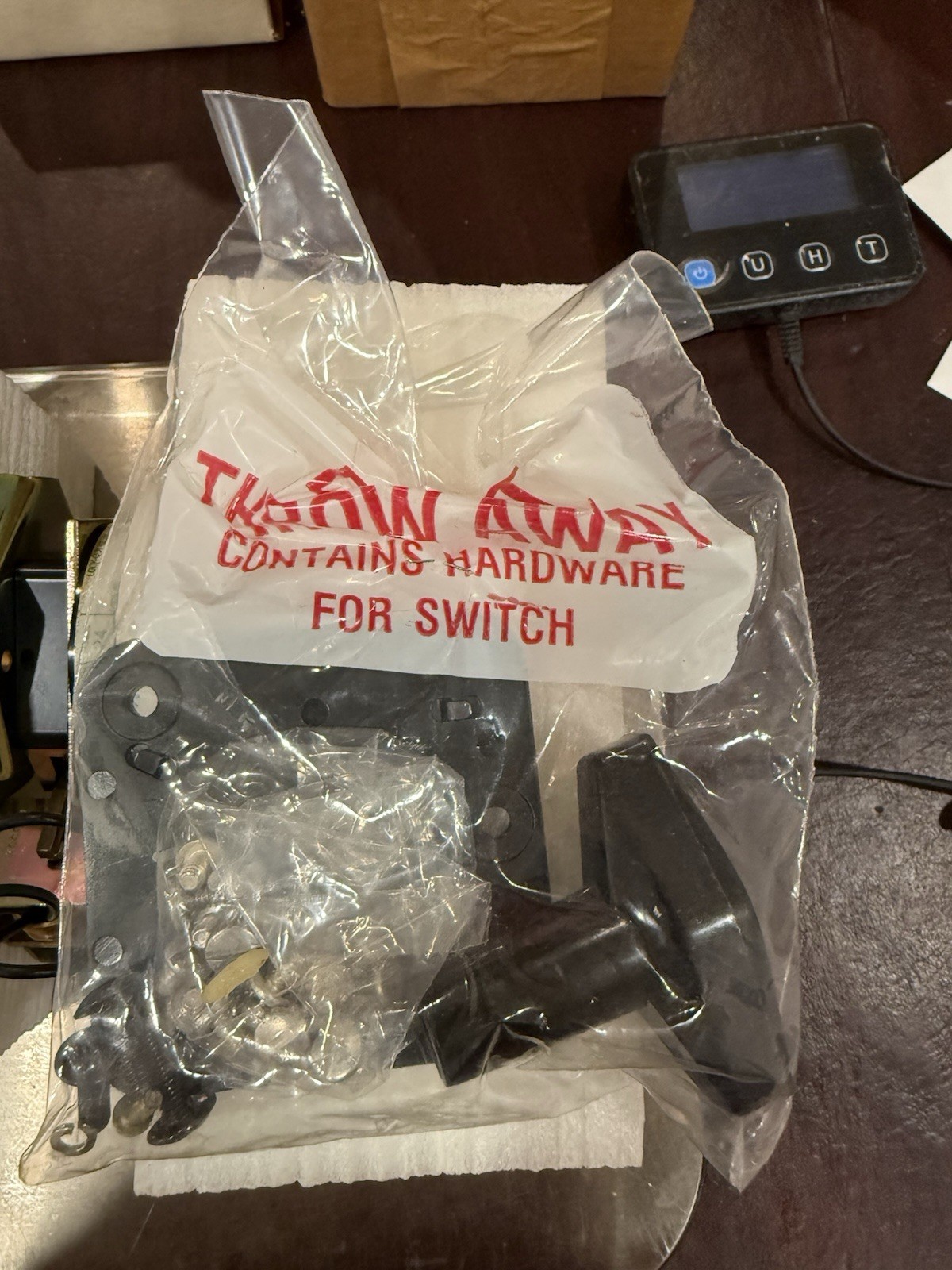 7802D ELECTROSWITCH SERIES 24 LOCKOUT RELAY SWITCH 125VDC SL NO 9323