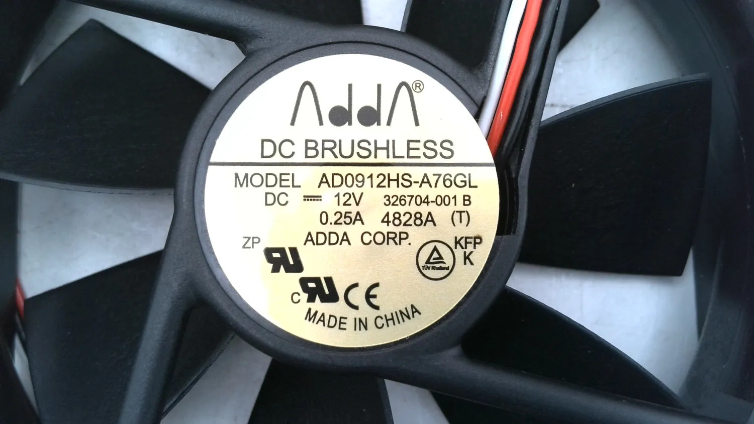 ADDA AD0912HS-A76GL 12V DC BRUSHLESS COOLING FAN 0.25A
