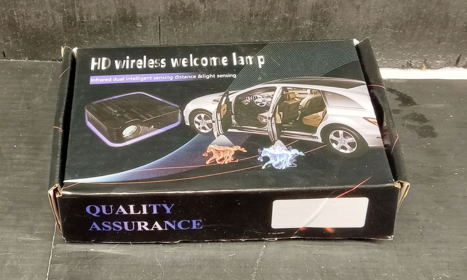 1 NEW HD WIRELESS WELCOME INFRARED INTELLIGENT SENSING LAMP NIB ***MAKE OFFER***