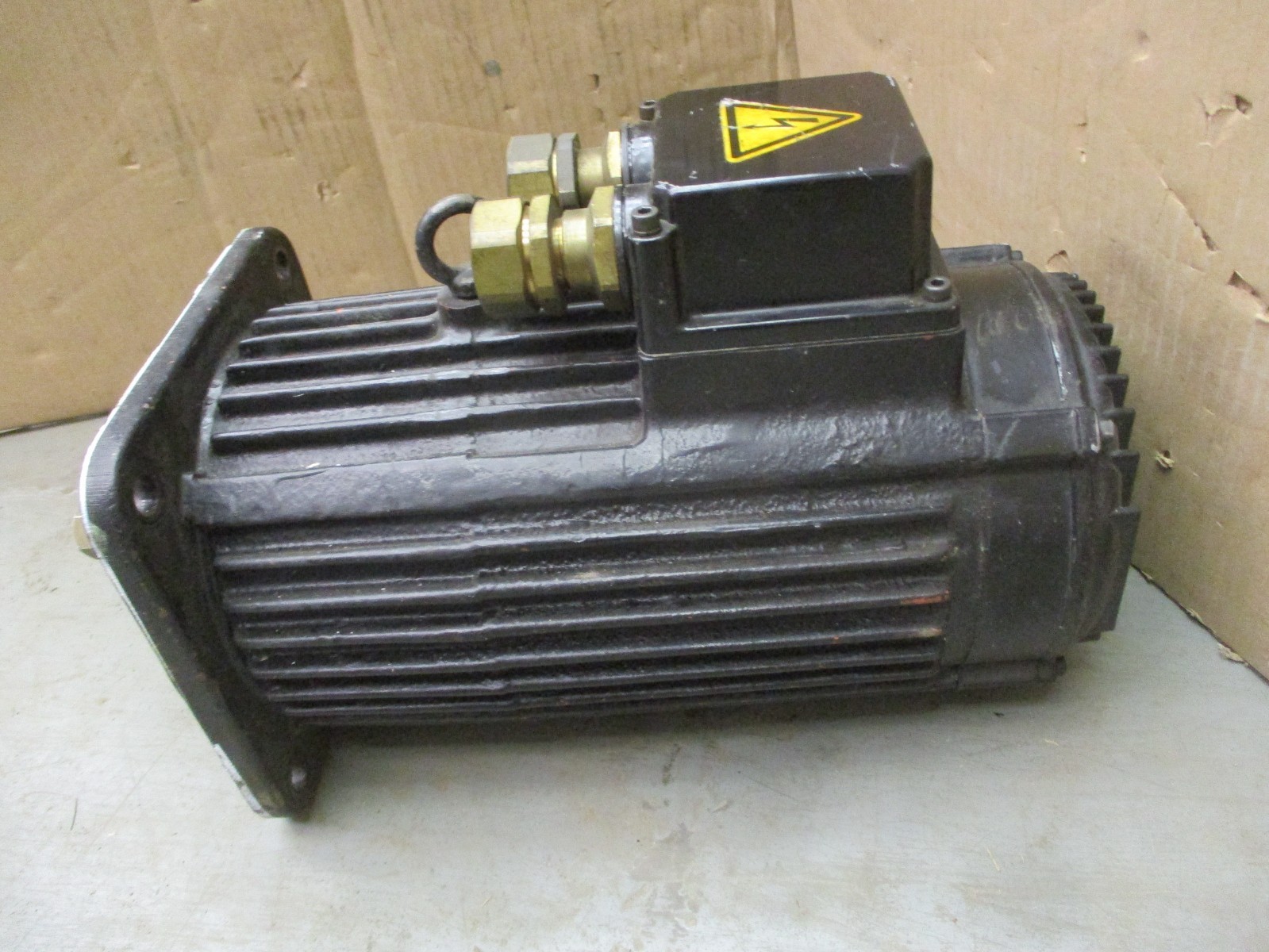 Okuma BL-Motor Type BL-80E-20T 1.5KW 73/80Kg-cm 2000RPM 154V 7.5A 53193AH