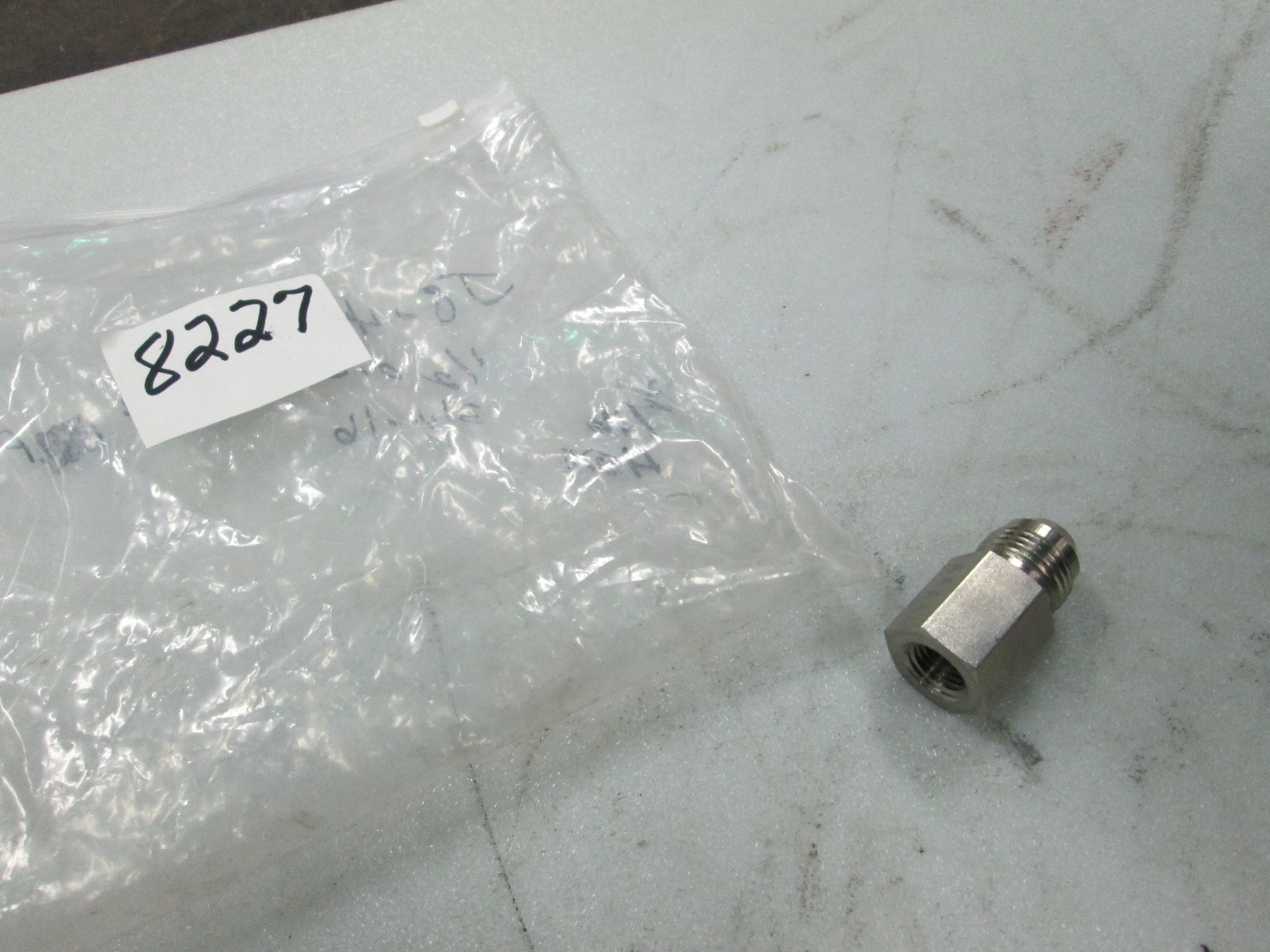 SSP Female Conn P/N J8-4FC 1/2″ 37 Degree Male Flare X 1/4″ FNPT 316 S/S (NEW)